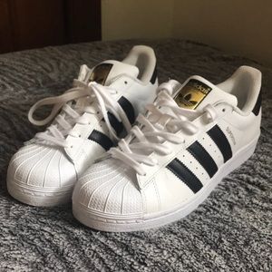 Adidas superstar